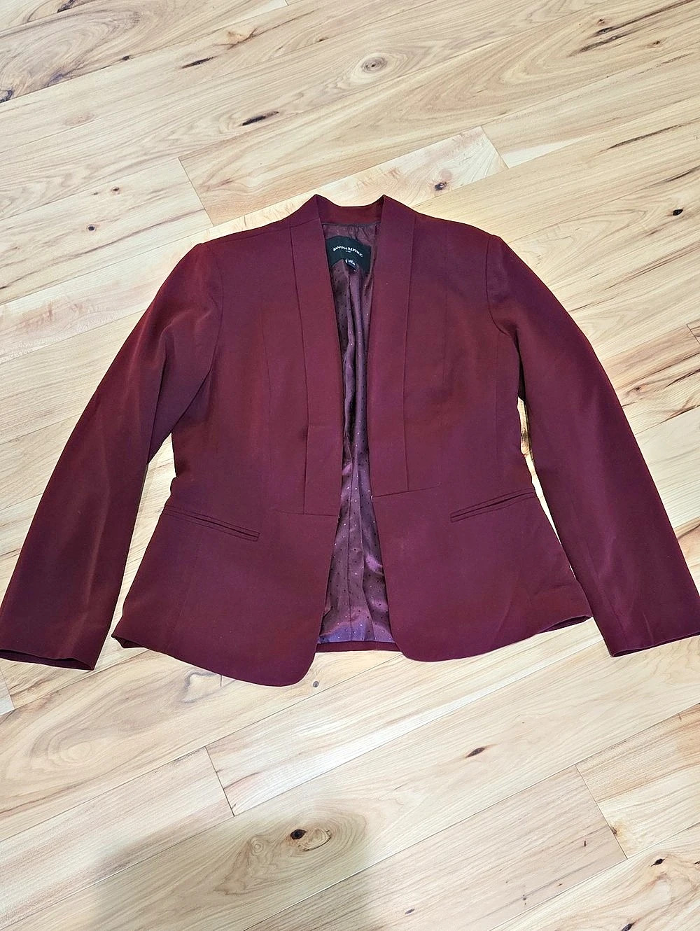 Banana Republic Women's Blazer in Burgundy Like New